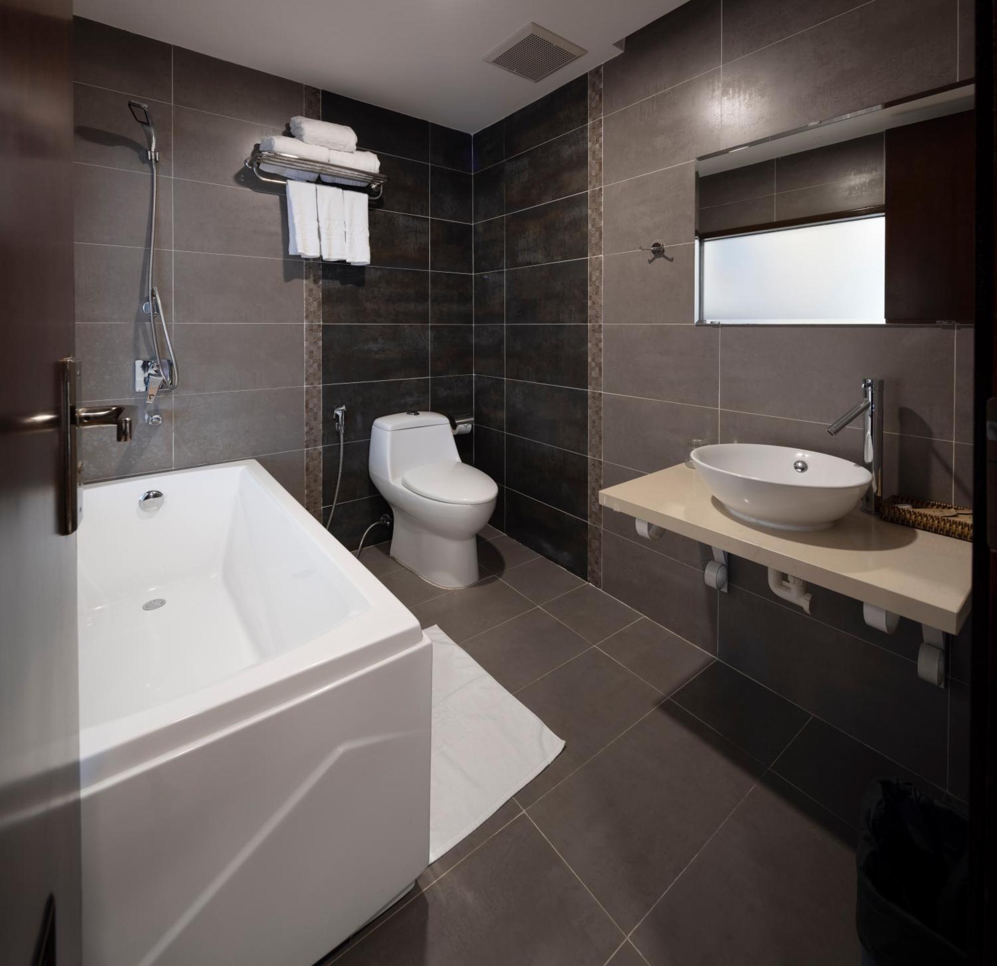 Navy Hotel נה טראנג מראה חיצוני תמונה